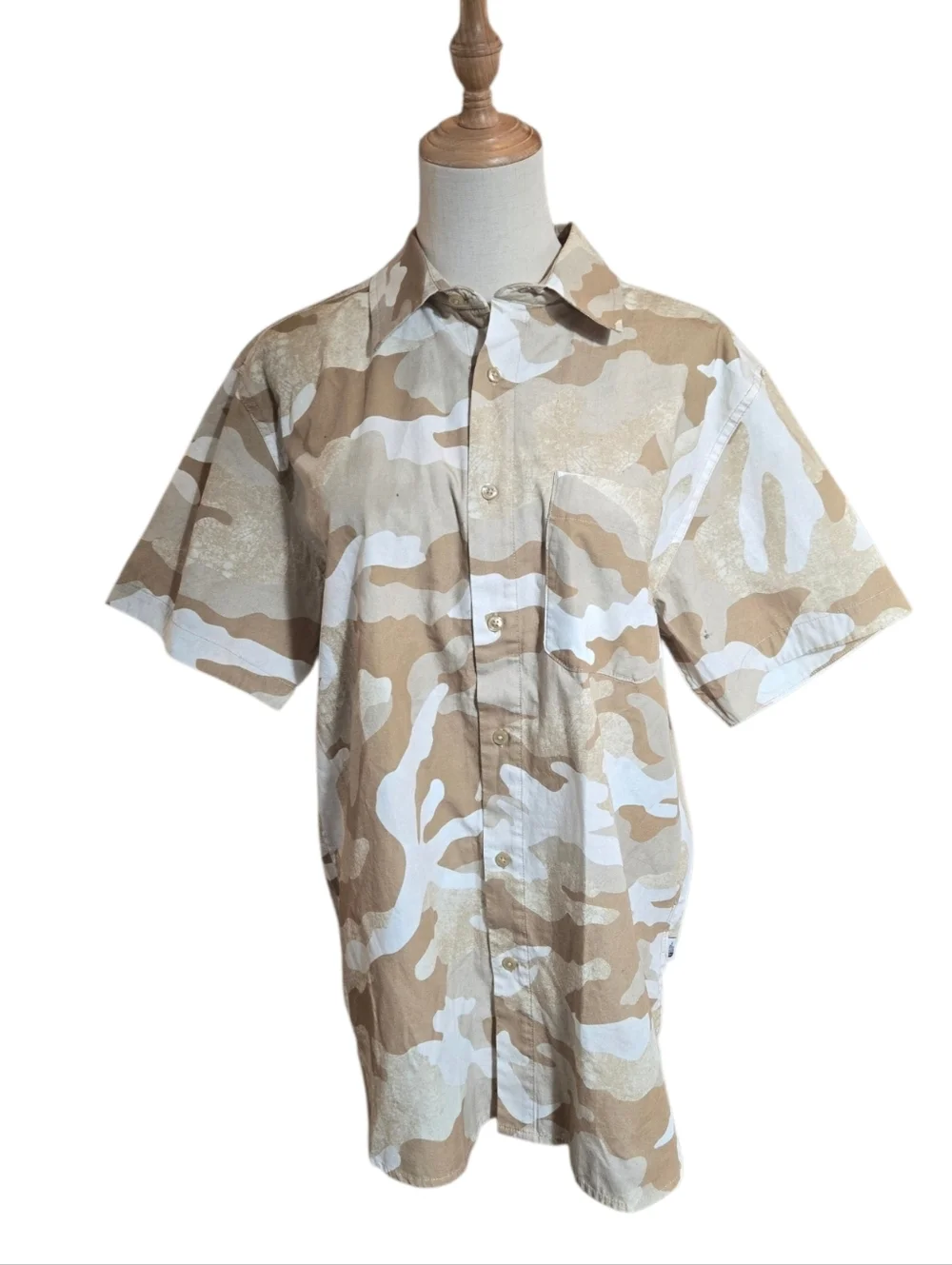 The North Face Tan Camo Button Down Short NWT